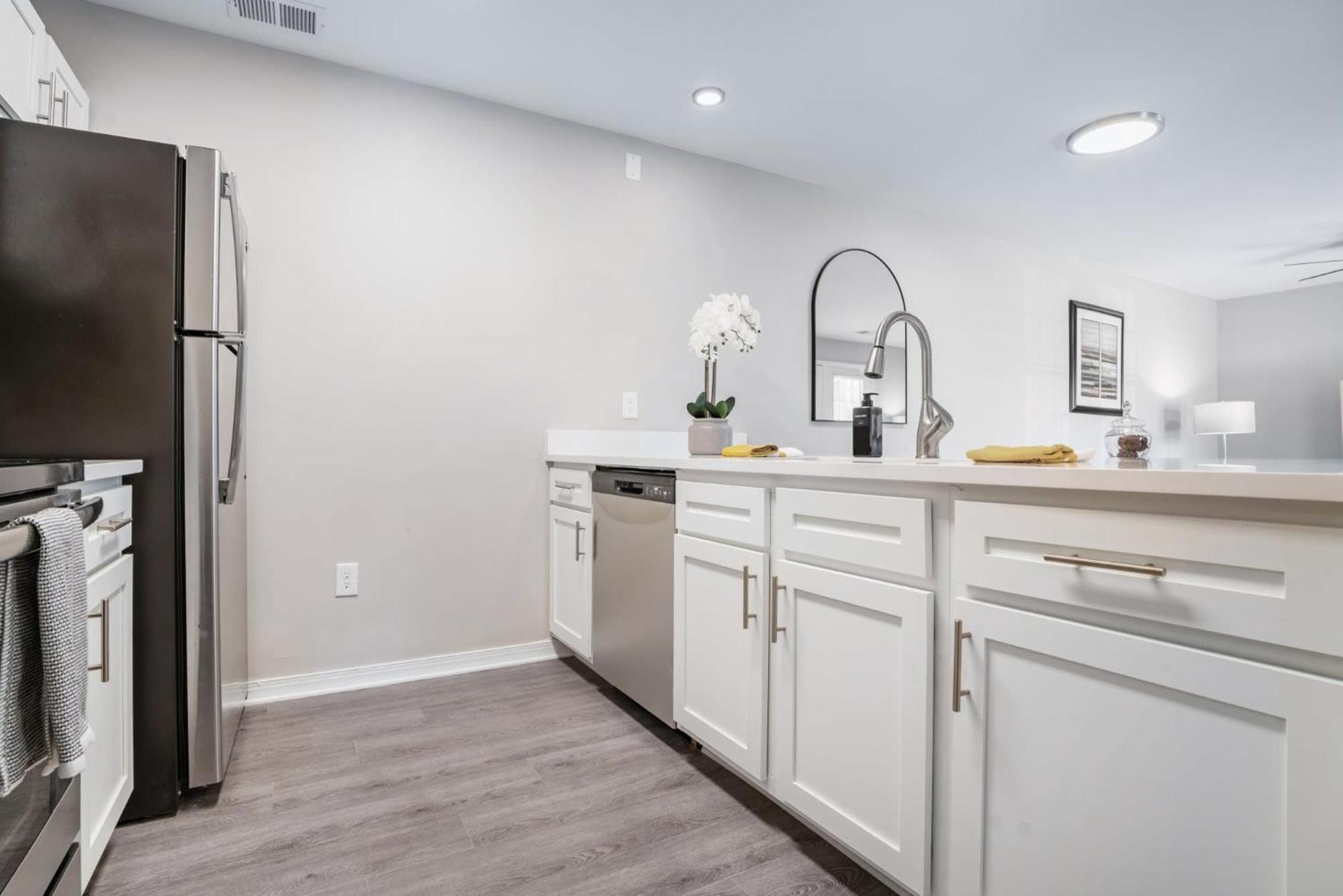 One Bedroom Apartment Near Downtown RaleighRaleigh  Kültér fotó